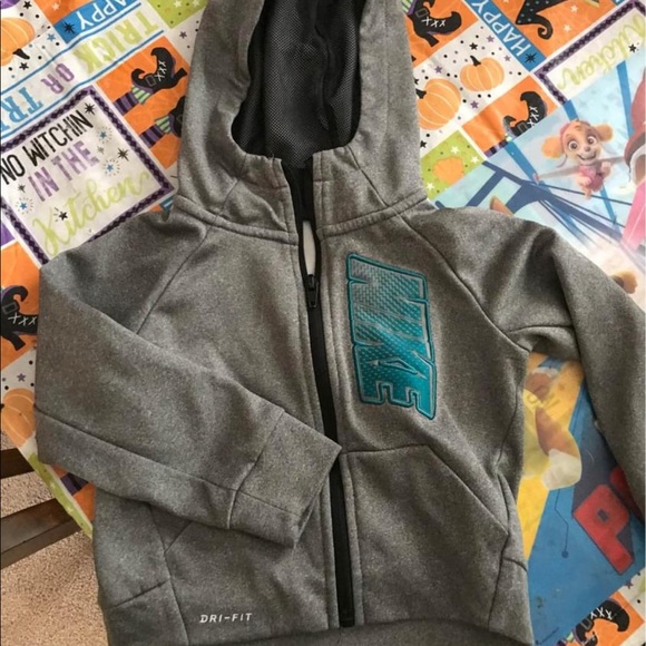 Nike hoodie - Picture 1 of 1